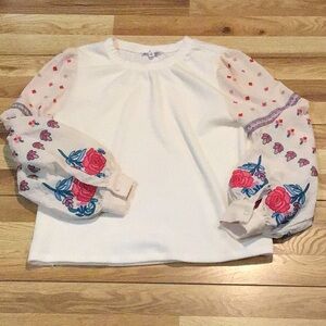 T H M L women embroidered top